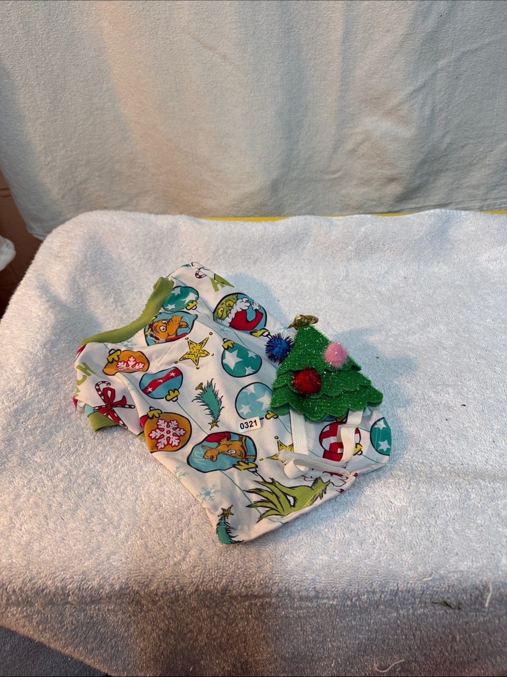 Dr. Seuss White Dog Holiday Sweater with Green Tree Hat